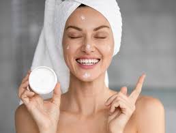 Protect Your Skin The Ultimate Guide to Sunscreens SPF Protect Your Skin The Ultimate Guide to Sunscreens SPF